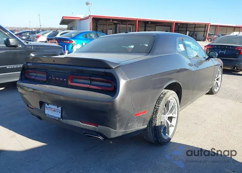 2022 Dodge Challenger Gt z USA, uszkodzony, nr VIN 2C3CDZJG0NH123385